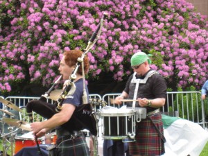 Piping in the Rain